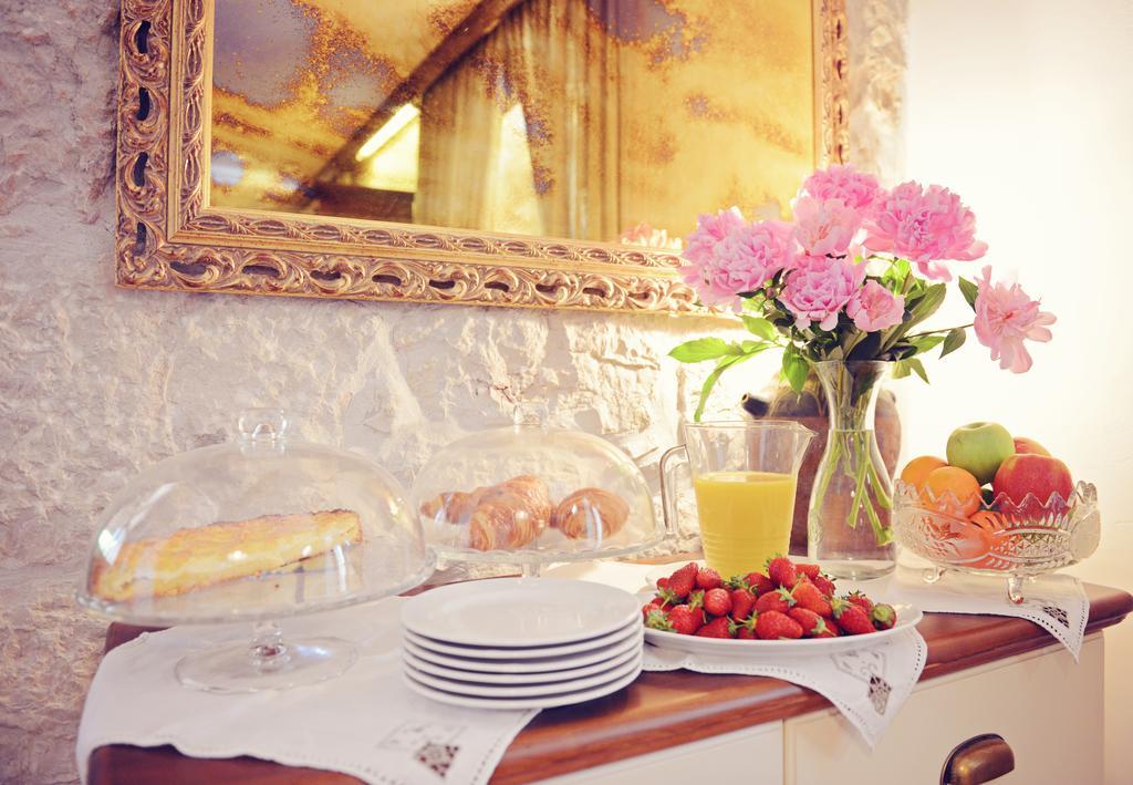 Bed & Breakfast Korta Gira Buici  Екстер'єр фото